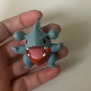 WCT Pokemon Gible 2019 Mini Figure toy
